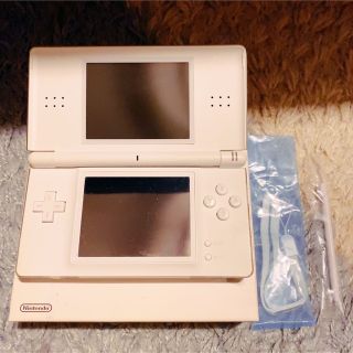 ニンテンドーDS(ニンテンドーDS)のニンテンドーDS Lite　ホワイト(携帯用ゲーム機本体)