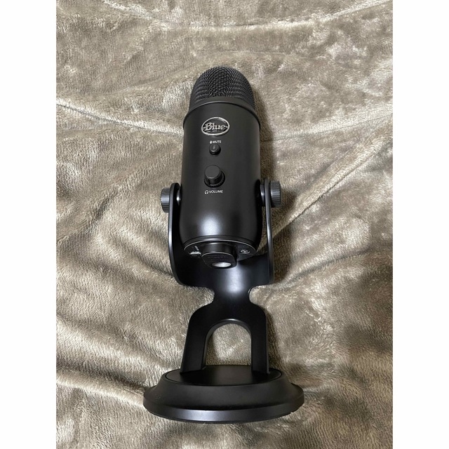 Blue yeti コンデンサーマイク 楽器のレコーディング/PA機器(マイク)の商品写真