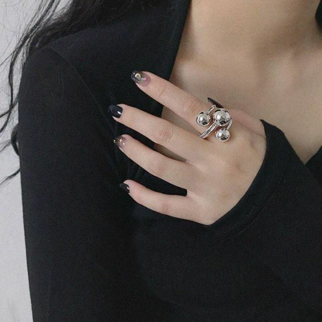 【新品】シルバー ボール リング 銀 韓国 3連 指輪 玉 ジュエリー アクセ
