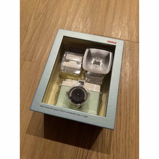 スマホ/家電/カメラ新品 Diana Mini Camera Picnic Edition カメラ