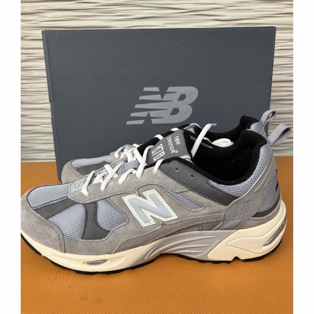 新品未使用 new balance 878 24.5cm ceospoftalmologia.com