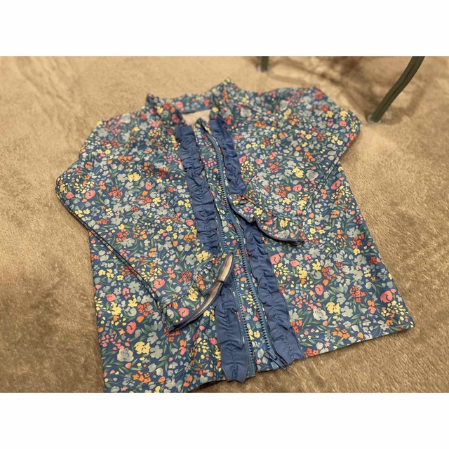 Branshes(ブランシェス)のブランシェスのラッシュガード キッズ/ベビー/マタニティのキッズ服女の子用(90cm~)(水着)の商品写真