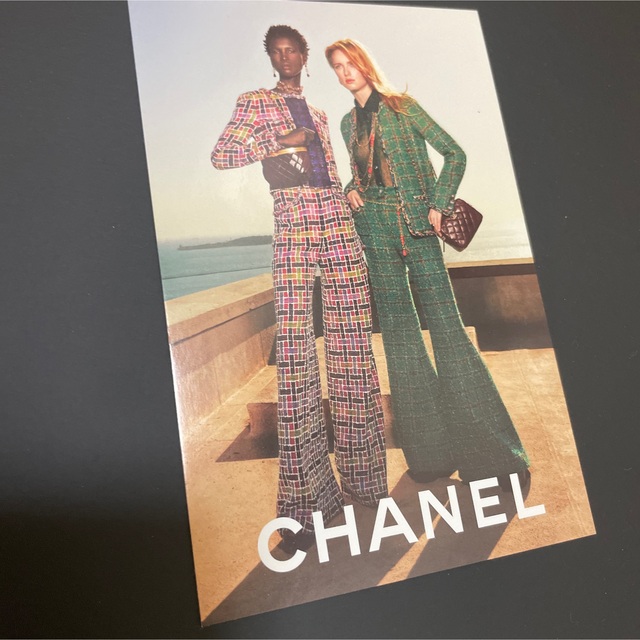 CHANEL(シャネル)のCHANEL メティエダール　シャネル　セーラームーン　カタログ　2023aw エンタメ/ホビーの雑誌(ファッション)の商品写真