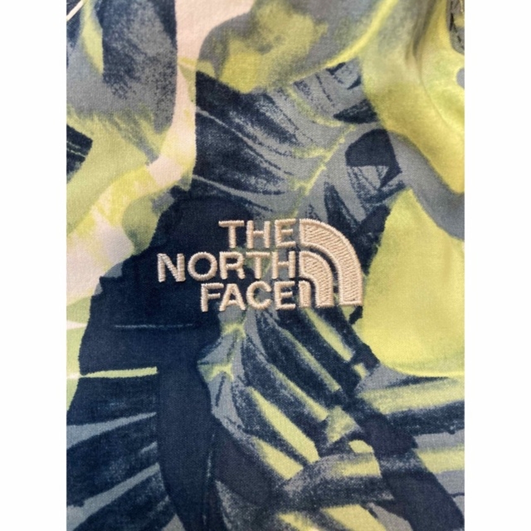 THE NORTH FACE(ザノースフェイス)の花桜様専用 2点セットFLYWEIGHT and ClassV  size  M メンズのジャケット/アウター(マウンテンパーカー)の商品写真