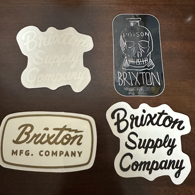 BRIXTON(ブリクストン)の◎BRIXTON ステッカー スポーツ/アウトドアのスポーツ/アウトドア その他(スケートボード)の商品写真