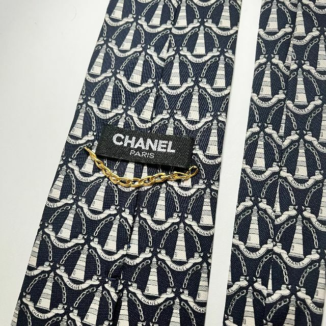 CHANEL(シャネル)のシャネル CHANEL ネクタイ シルク ブラック 総柄 華やか 黒 チェーン メンズのファッション小物(ネクタイ)の商品写真