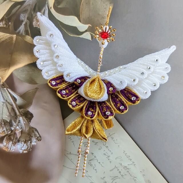髪飾りViVi~つまみ細工 鶴 白×紫×金~成人式 結婚式 七五三 髪飾りViVi~つまみ細工 鶴 白×紫×金~成人式 結婚式 七五三