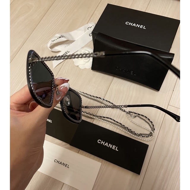 CHANEL(シャネル)のCHANEL 美品サングラス　2022 レディースのファッション小物(サングラス/メガネ)の商品写真