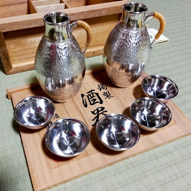 錫半 徳利2本 盃5つ 新品未使用 | munchercruncher.com