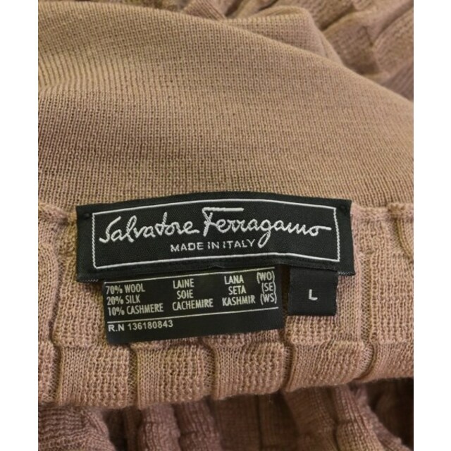 Salvatore Ferragamo(サルヴァトーレフェラガモ)のSalvatore Ferragamo ニット・セーター L ピンクベージュ系 【古着】【中古】 レディースのトップス(ニット/セーター)の商品写真