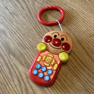 アンパンマン　ごきげんメロディリモコン　携帯(知育玩具)