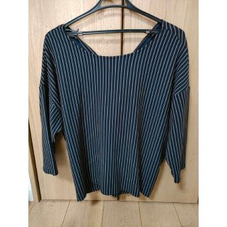 アズールバイマウジー(AZUL by moussy)のAZUL　トップス　L(Tシャツ(長袖/七分))