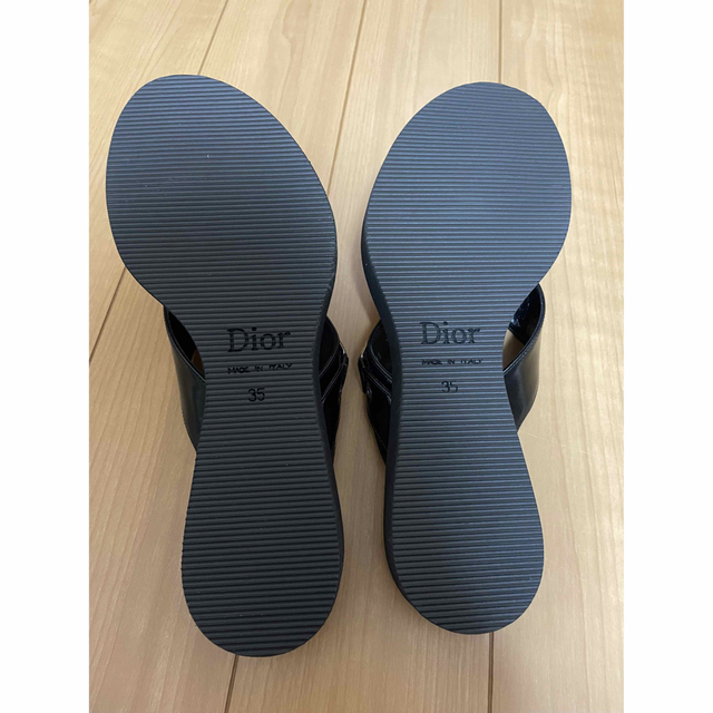 Christian Dior(クリスチャンディオール)の【Dior】レディース レザー ビーチ サンダル 35 未使用品 レディースの靴/シューズ(ビーチサンダル)の商品写真