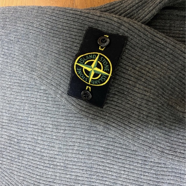 STONE ISLAND(ストーンアイランド)のSTONE ISLAND【ストーン・アイランド】 リブニットS メンズのトップス(ニット/セーター)の商品写真