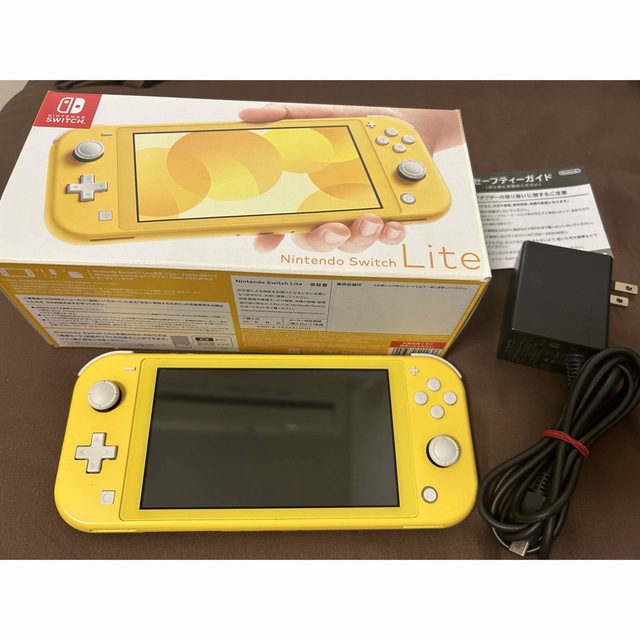 【美品】Nintendo Switch Lite イエロー