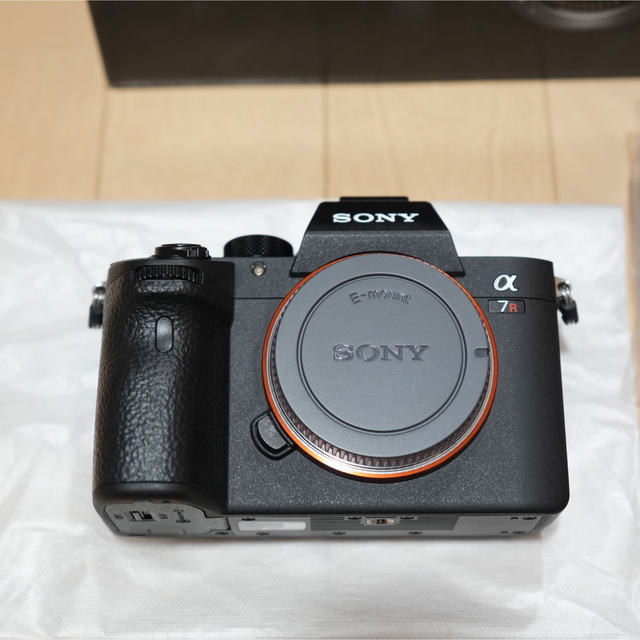 SONY(ソニー)のSony a7riii A, 保証期間：3年 【やす様 専用】 スマホ/家電/カメラのカメラ(ミラーレス一眼)の商品写真