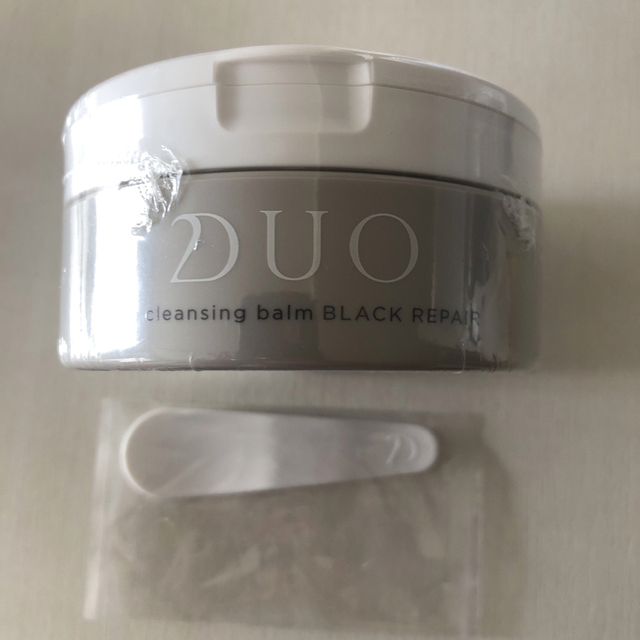 DUO(デュオ)のデュオザクレンジングバームブラックリペア90g コスメ/美容のスキンケア/基礎化粧品(フェイスオイル/バーム)の商品写真