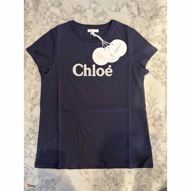 Chloe(クロエ)のChloe ロゴTシャツ　新品未使用　タグ付　ネイビー レディースのトップス(Tシャツ(半袖/袖なし))の商品写真