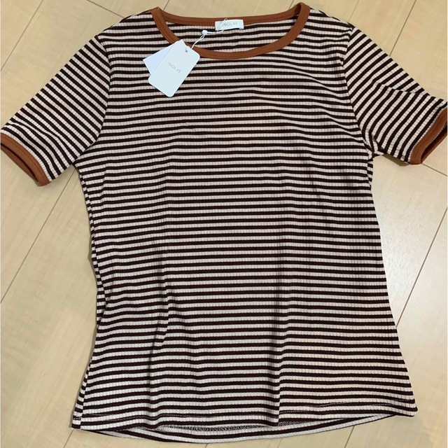 Chaco closet＊パイピングボーダートップス レディースのトップス(Tシャツ(半袖/袖なし))の商品写真