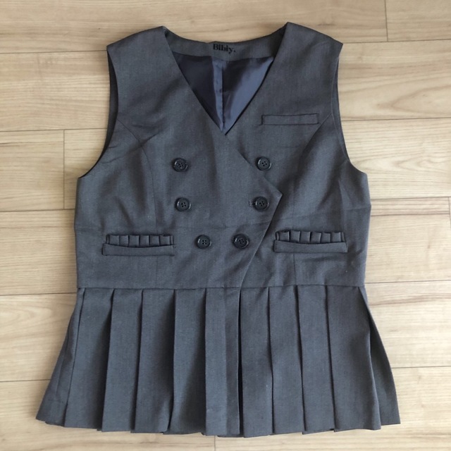 CECILE PLEATS VEST