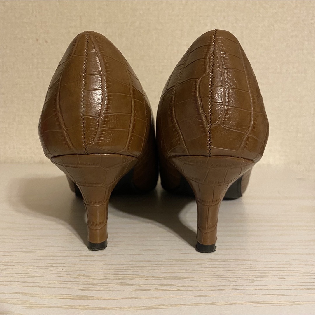 新品　未使用　6センチヒール　パンプス　クロコ レディースの靴/シューズ(ハイヒール/パンプス)の商品写真