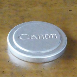 キヤノン(Canon)のCanon メタル レンズキャップ 内径42mm(その他)