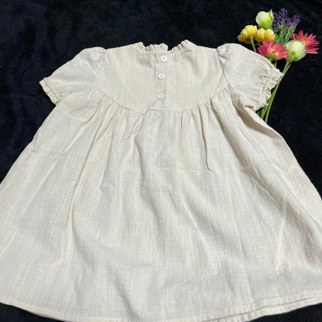 90  女の子夏用コットンドレス  ワンピース お花刺繍 キッズ/ベビー/マタニティのキッズ服女の子用(90cm~)(ワンピース)の商品写真