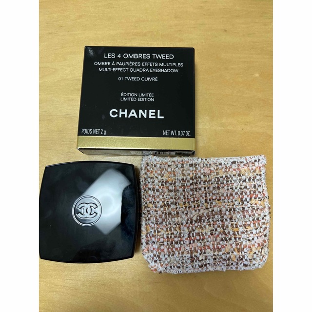 CHANEL(シャネル)のシャネル　レキャトルオンブルツイード　01 コスメ/美容のベースメイク/化粧品(アイシャドウ)の商品写真