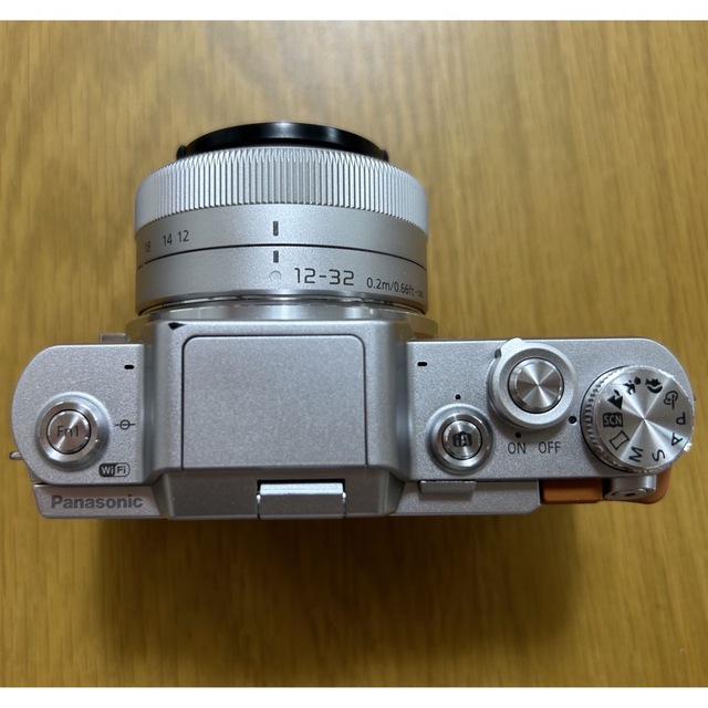 Panasonic(パナソニック)のPanasonic LUMIX DMC-GF7 DMC-GF7W-T スマホ/家電/カメラのカメラ(ミラーレス一眼)の商品写真
