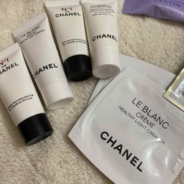 CHANEL(シャネル)のCHANEL化粧品など大量サンプルセット コスメ/美容のキット/セット(サンプル/トライアルキット)の商品写真