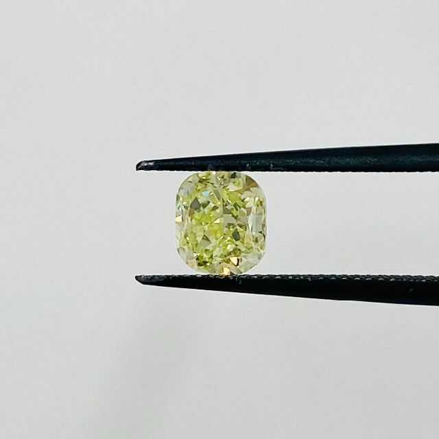 FANCY GREEN YELLOW 0.595ct X/RT2124/CGL 4