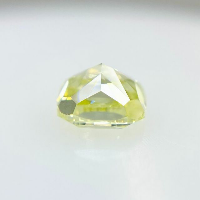 FANCY GREEN YELLOW 0.595ct X/RT2124/CGL 7