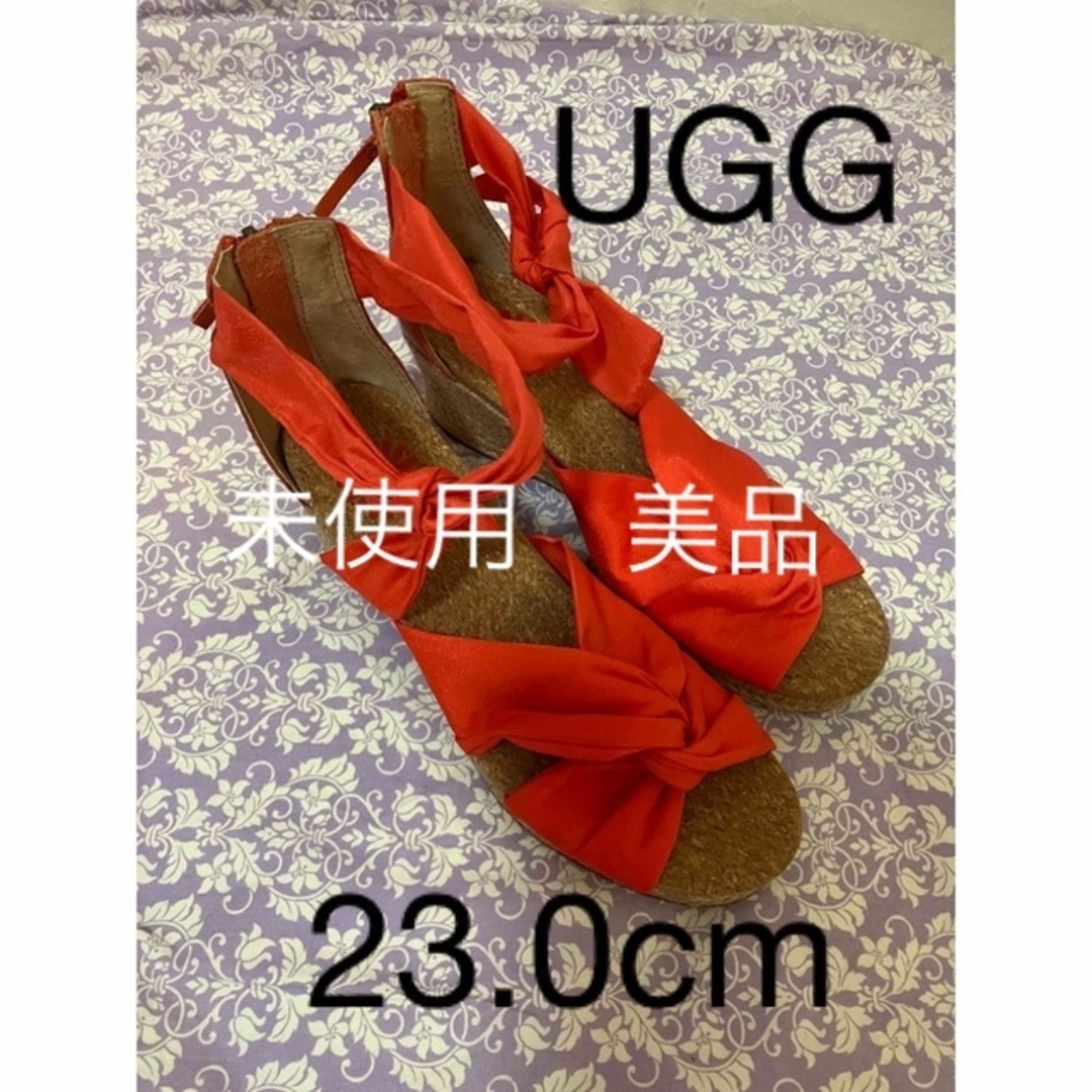 UGG(アグ)の【未使用】UGG サンダル　オレンジ　23.0cm アグ　 レディースの靴/シューズ(サンダル)の商品写真