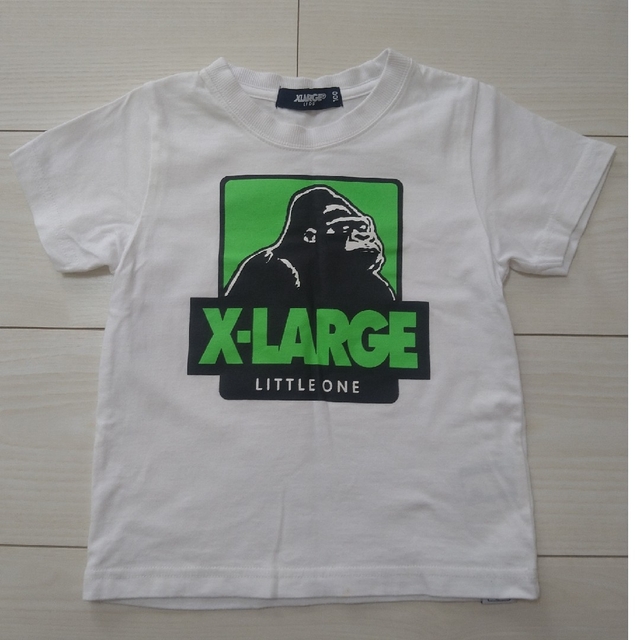 XLARGE(エクストララージ)のXLARGE☆エクストララージ☆ 半袖Tシャツ100 キッズ/ベビー/マタニティのキッズ服男の子用(90cm~)(Tシャツ/カットソー)の商品写真