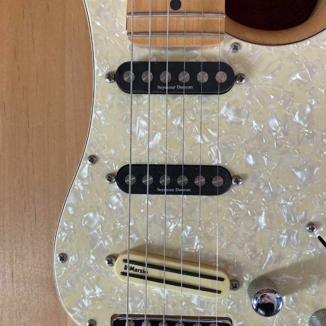 Stratocaster type DiMarzio 弦交換不要