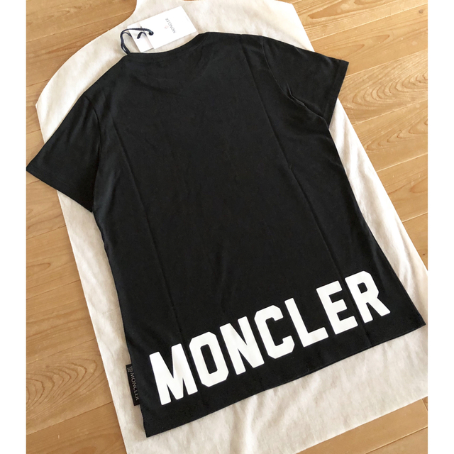 新品 未使用 MONCLER Tシャツ バックロゴ