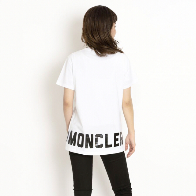 値下げ。MONCLERのTシャツ