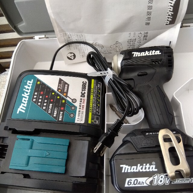 Makita インパクトドライバー　18v 新品