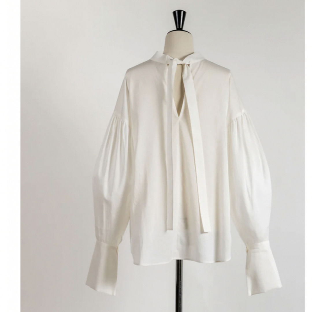 【新品】deres シアーデュアルブラウス　WHITE