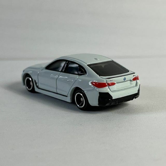 Takara Tomy - トミカ ミニカー No.36 BMW i4 箱 トミカシリーズ