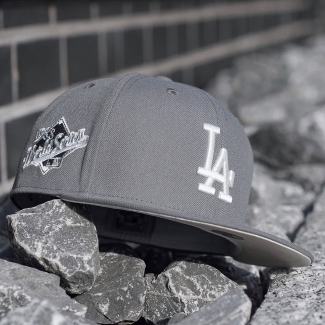 NEW ERA(ニューエラー)の【入手困難】NEW ERA 59FIFTY LA ドジャース ワールドシリーズ メンズの帽子(キャップ)の商品写真