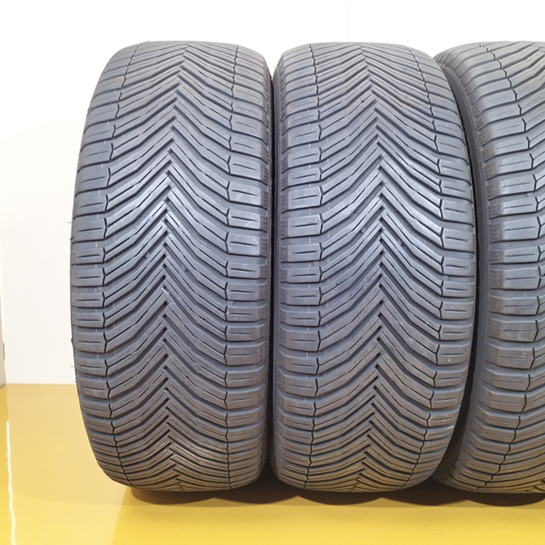 送料無料 2021年製 MICHELIN ミシュラン 225/55R19 105W XL CROSS CLIMATE SUV 夏タイヤ サマータイヤ 4本セット [ A3324P ] 【中古タイヤ】 自動車/バイクの自動車(タイヤ・ホイールセット)の商品写真