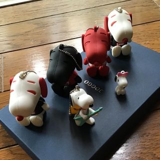 SNOOPY - 本日限定値下げ‼️ユニバ限定 スヌーピーペアキーホルダーの