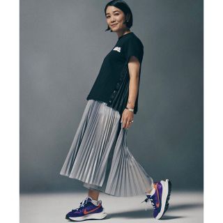 サカイ(sacai)の限定お値下げ　NIKE x sacai トップス(Tシャツ(半袖/袖なし))