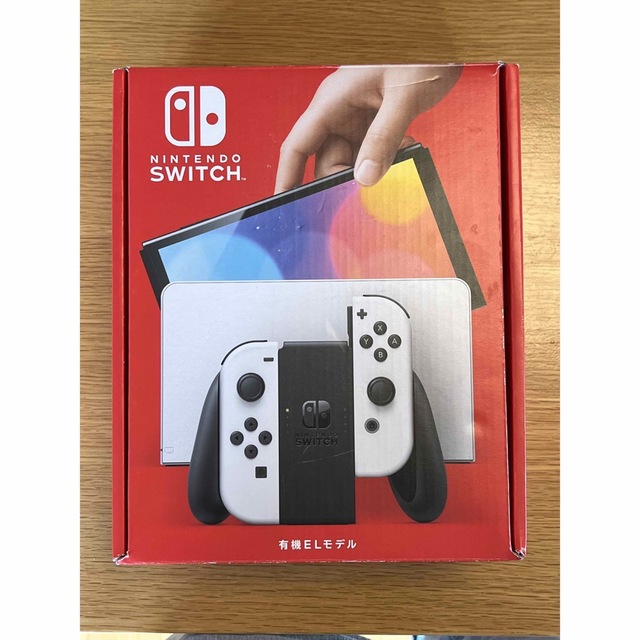 Nintendo Switch(ニンテンドースイッチ)の【中古美品】Nintendo Switch 有機ELモデル ホワイト 本体 エンタメ/ホビーのゲームソフト/ゲーム機本体(携帯用ゲーム機本体)の商品写真