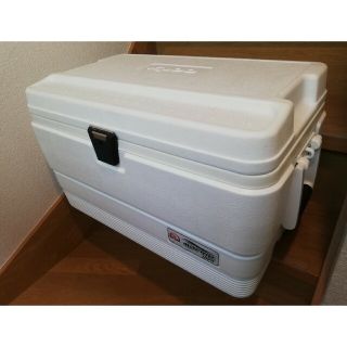 イグルー(IGLOO)の【6時頃様専用】クーラーボックス　IGLOO marine ultra 54(その他)