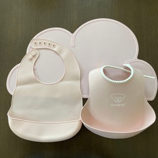 ベビービョルン(BABYBJORN)のベビービョルン食事用スタイ　ニトリシリコンランチョンマット　ニトリスタイ(お食事エプロン)