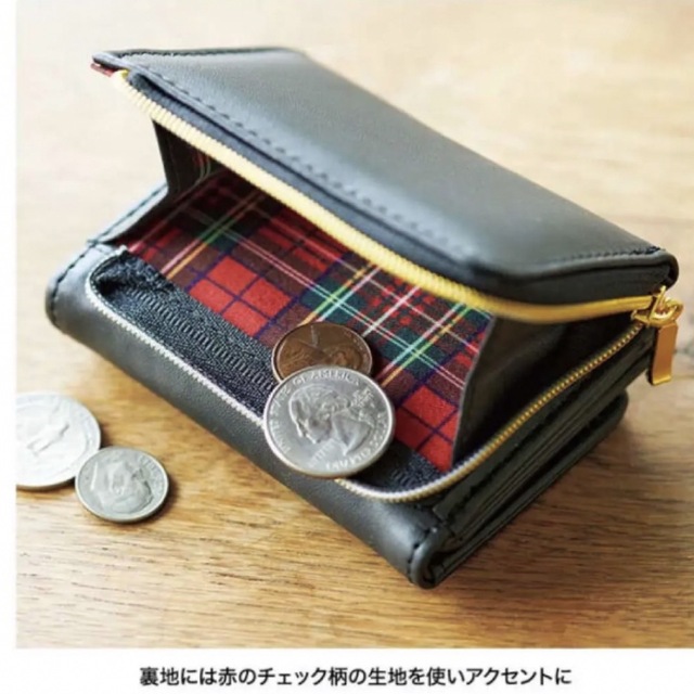 三つ折り　黒　財布 レディースのファッション小物(財布)の商品写真