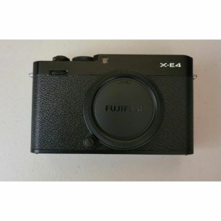 フジフイルム(富士フイルム)の富士フイルム ミラーレス一眼カメラ FUJIFILM X-E4ボディ(ブラック)(ミラーレス一眼)