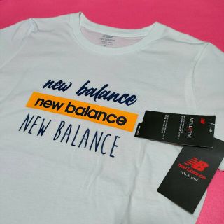 ニューバランス(New Balance)の【新品】 ニューバランス レディースロゴTシャツ 半袖Ｔシャツ白  Mサイズ(Tシャツ(半袖/袖なし))